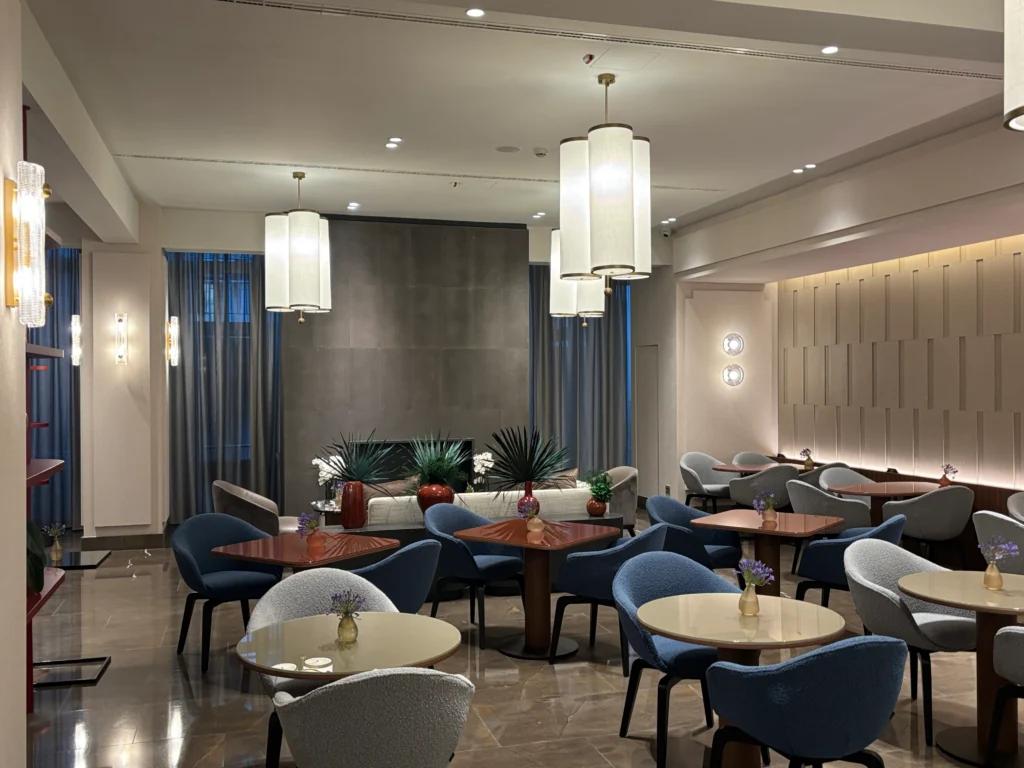 Spazio lounge